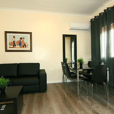 Classbedroom Gaudi Apartments Βαρκελώνη Δωμάτιο φωτογραφία